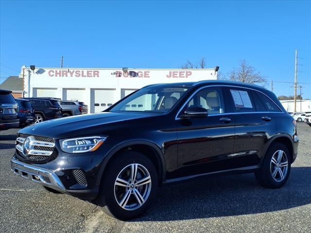 used 2022 Mercedes-Benz GLC 300 car, priced at $36,163