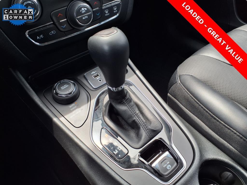 used 2022 Jeep Cherokee car, priced at $21,990