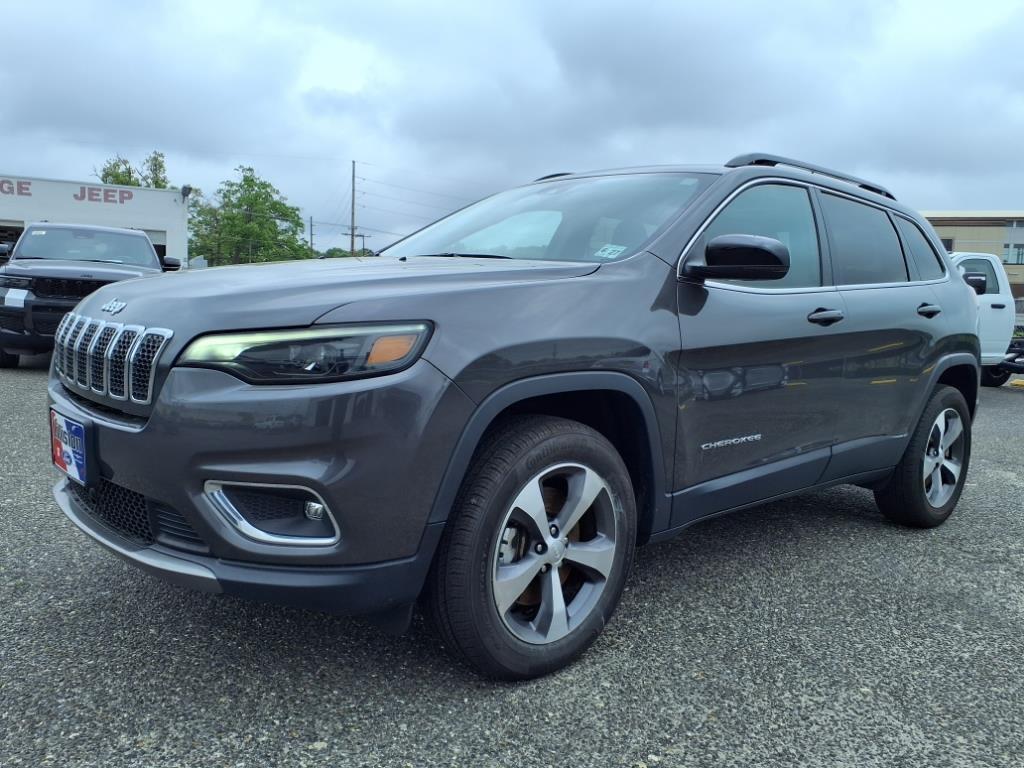 used 2022 Jeep Cherokee car, priced at $28,399