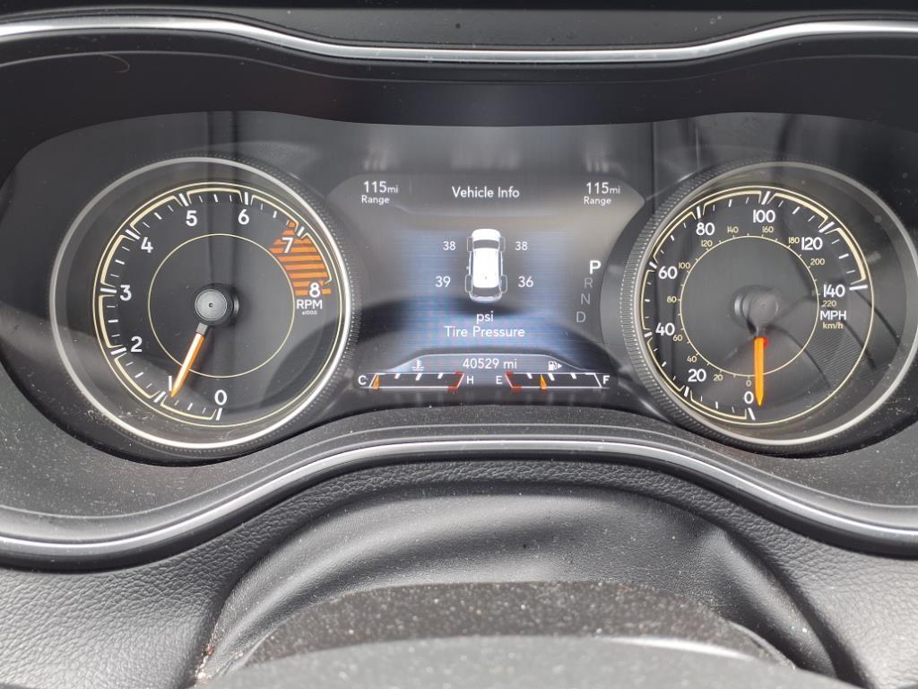 used 2022 Jeep Cherokee car, priced at $28,399