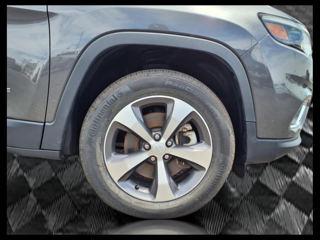 used 2022 Jeep Cherokee car, priced at $22,600
