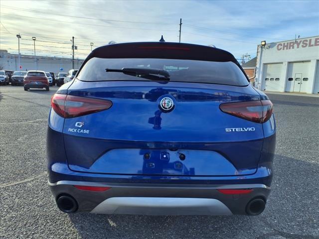 used 2022 Alfa Romeo Stelvio car, priced at $23,687