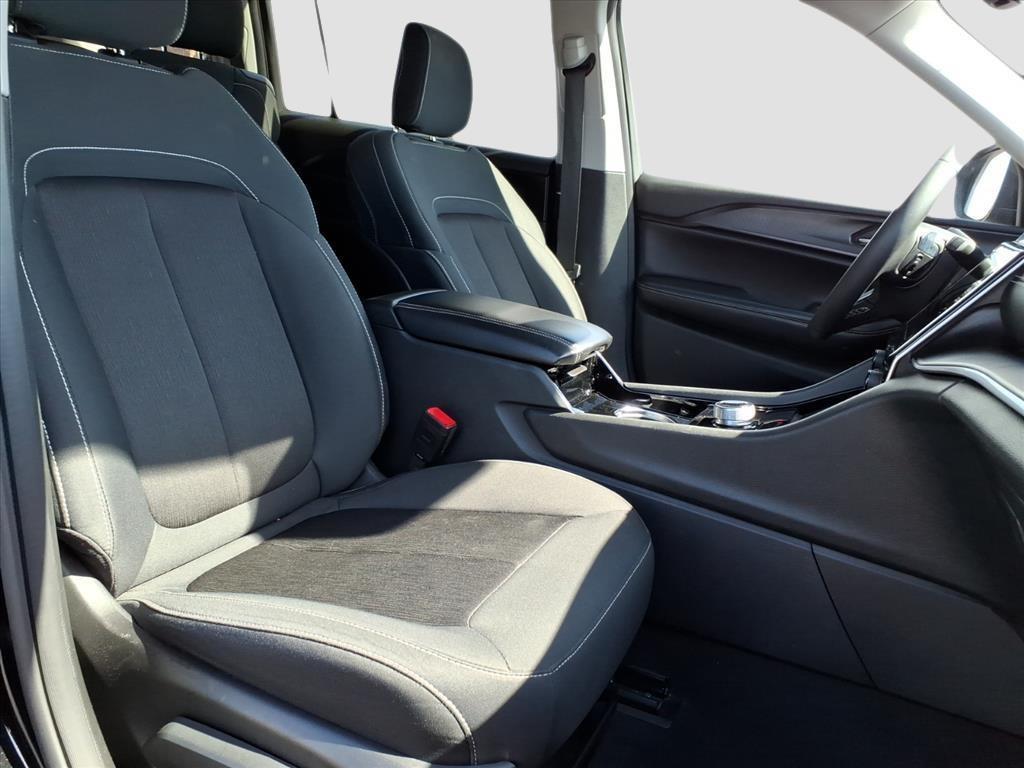 used 2023 Jeep Grand Cherokee L car, priced at $25,000