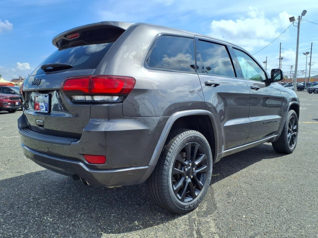 used 2021 Jeep Grand Cherokee car, priced at $23,600