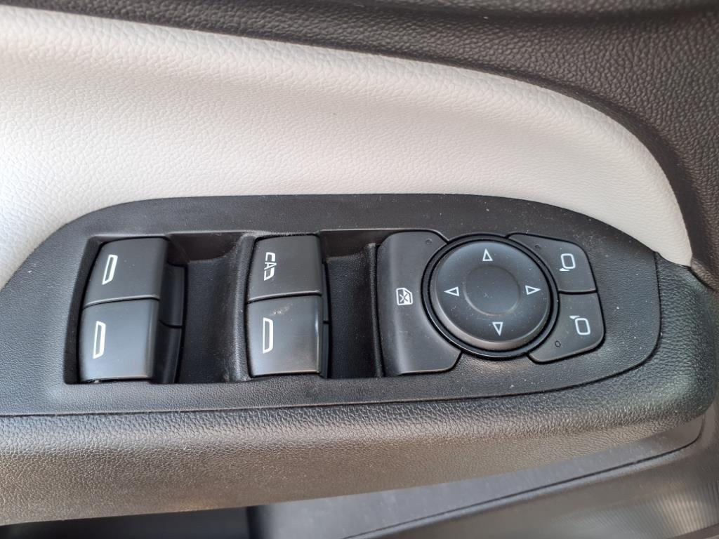used 2020 Chevrolet Equinox car, priced at $16,000