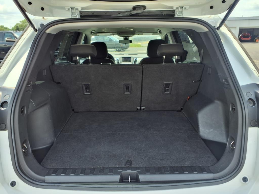 used 2020 Chevrolet Equinox car, priced at $16,000