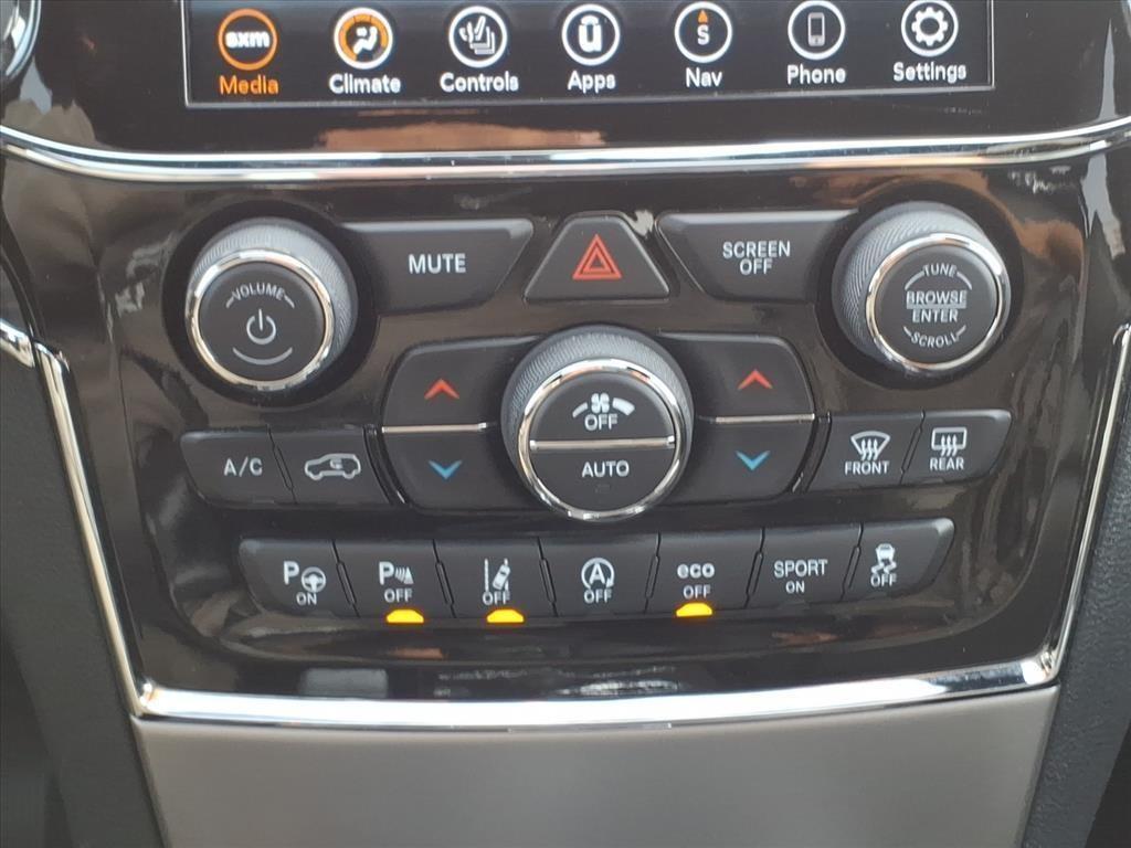 used 2021 Jeep Grand Cherokee car, priced at $25,000