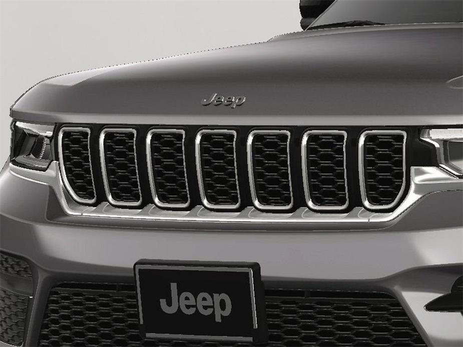 new 2024 Jeep Grand Cherokee car, priced at $37,925