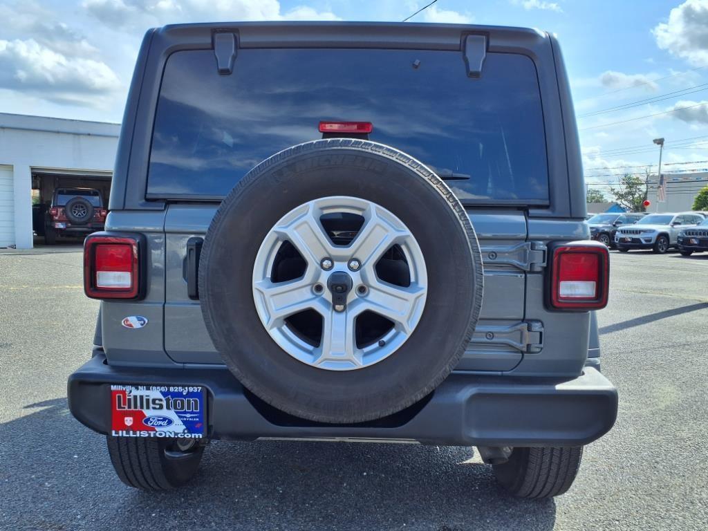 used 2021 Jeep Wrangler Unlimited car, priced at $27,675
