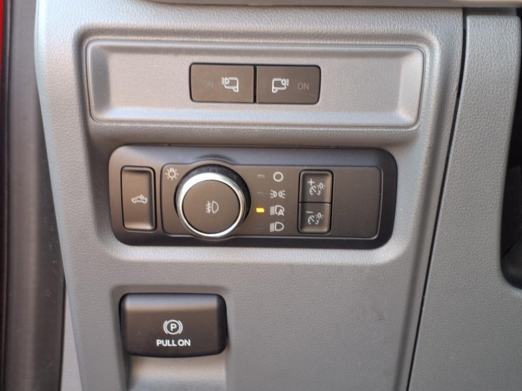 used 2022 Ford F-150 car, priced at $35,800