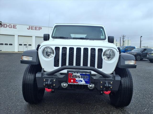 used 2023 Jeep Gladiator car, priced at $31,798