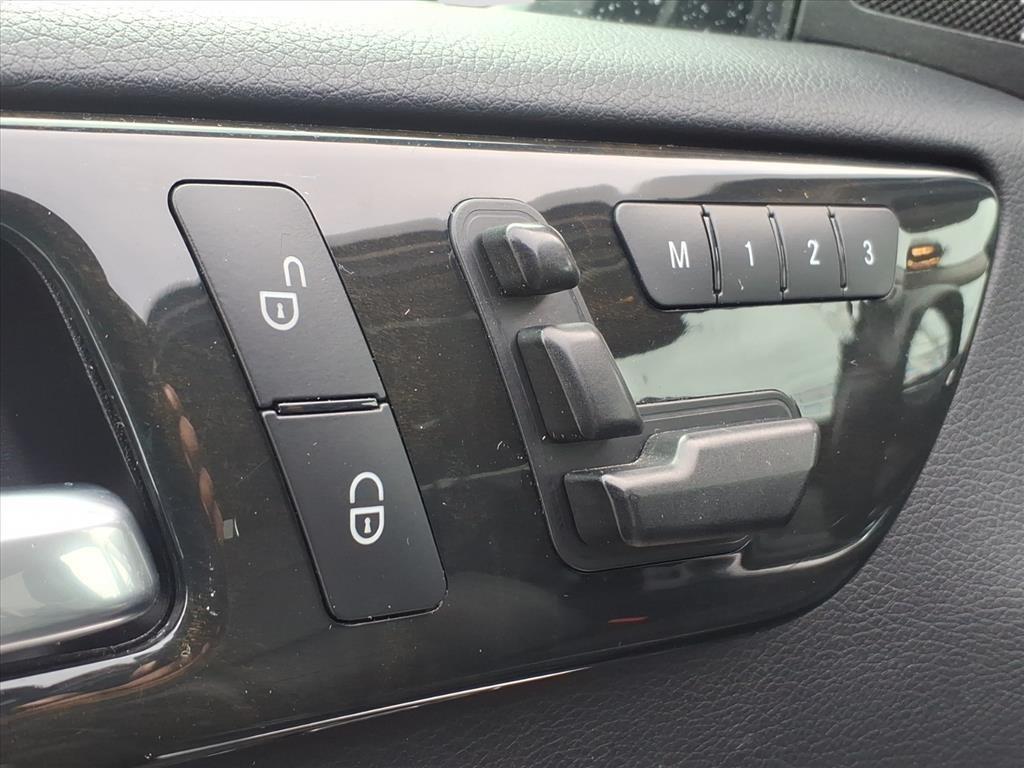used 2015 Mercedes-Benz M-Class car, priced at $11,800