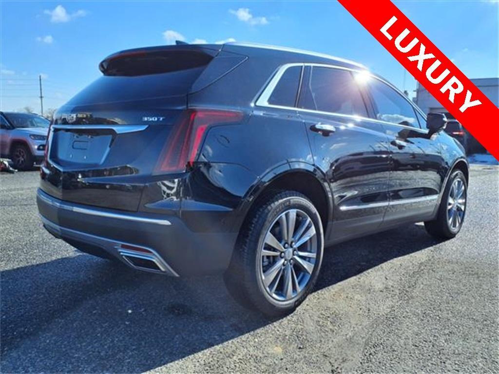 used 2024 Cadillac XT5 car, priced at $38,595