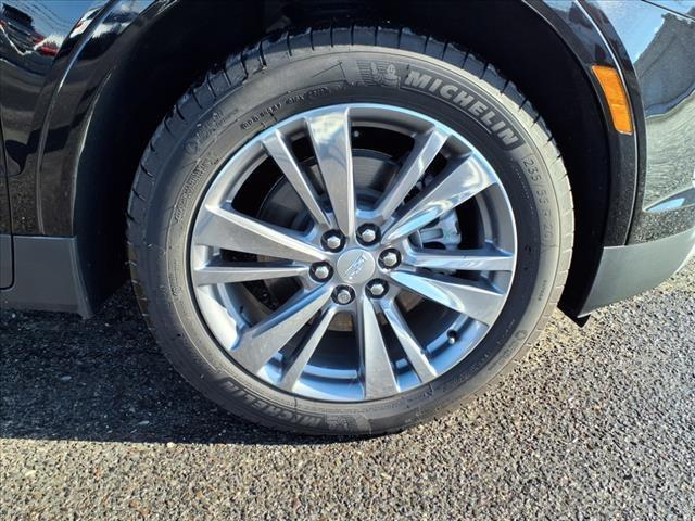 used 2024 Cadillac XT5 car, priced at $40,500
