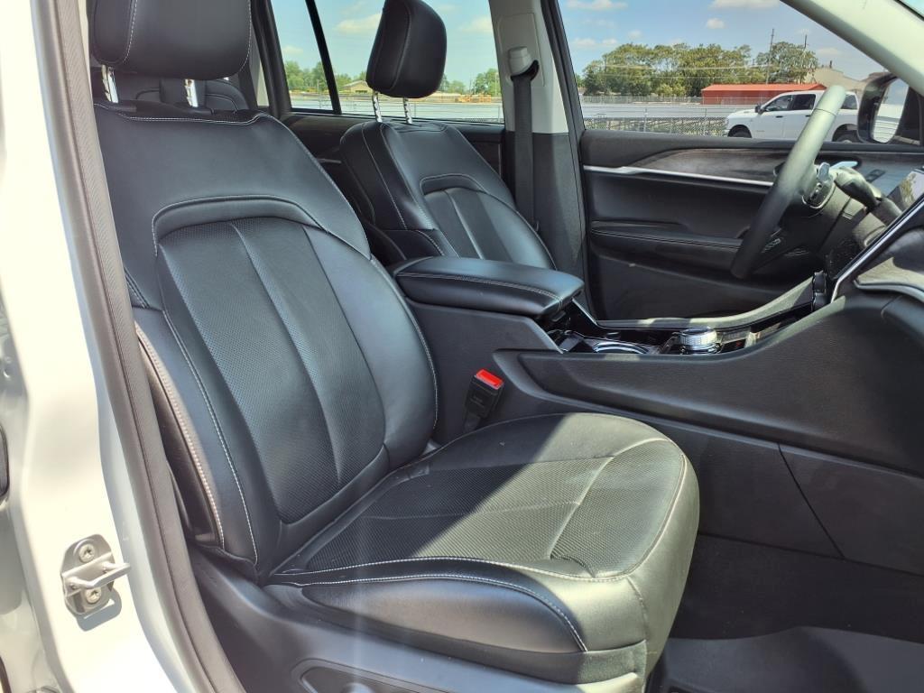 used 2023 Jeep Grand Cherokee car, priced at $35,846