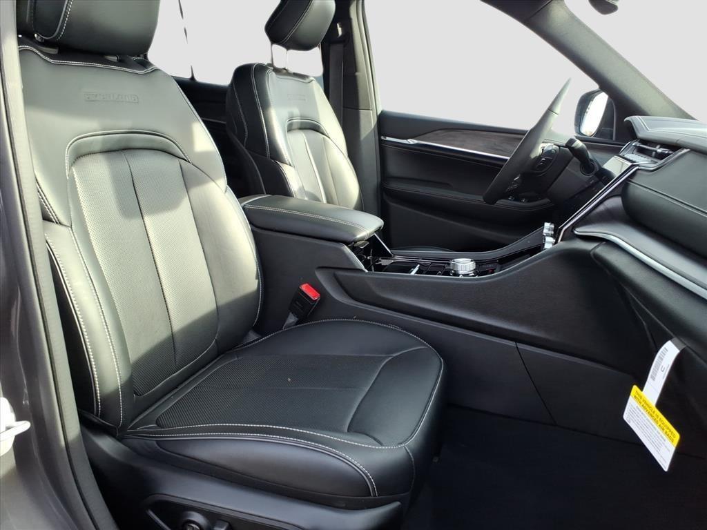 used 2022 Jeep Grand Cherokee 4xe car, priced at $32,745