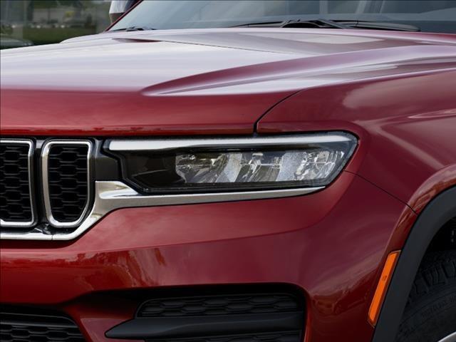 new 2025 Jeep Grand Cherokee car, priced at $38,738