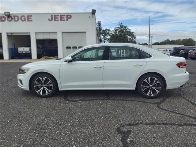 used 2022 Volkswagen Passat car, priced at $17,500