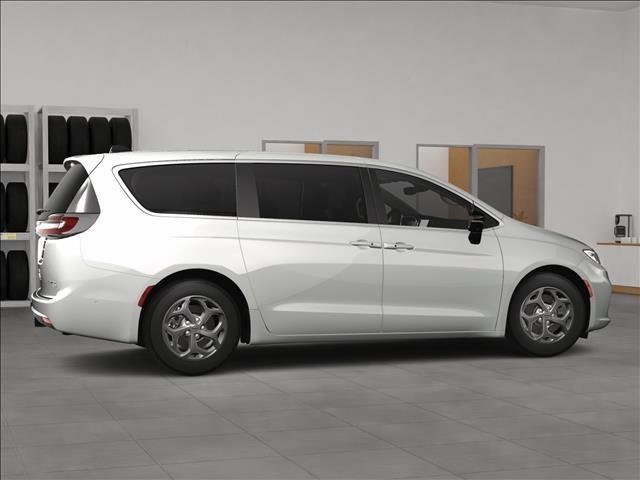 new 2024 Chrysler Pacifica car, priced at $50,600