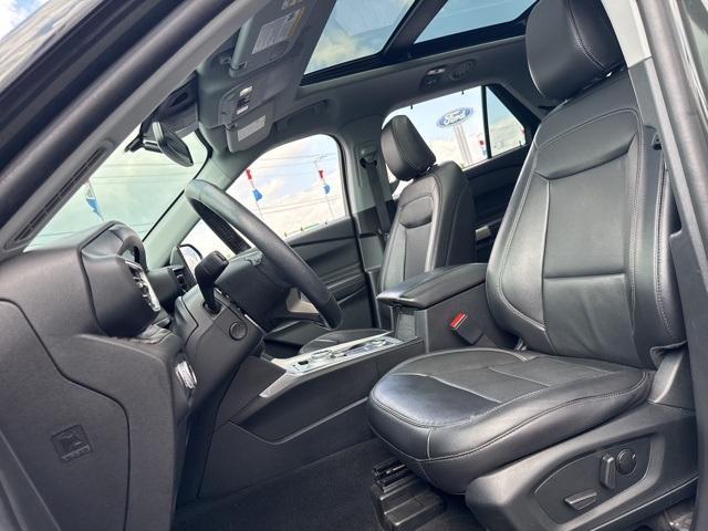 used 2022 Ford Explorer car, priced at $28,922