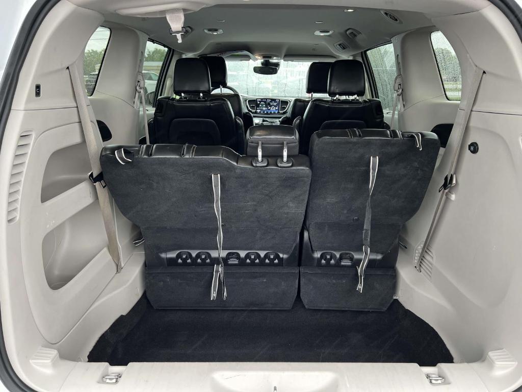 used 2023 Chrysler Pacifica car, priced at $25,000