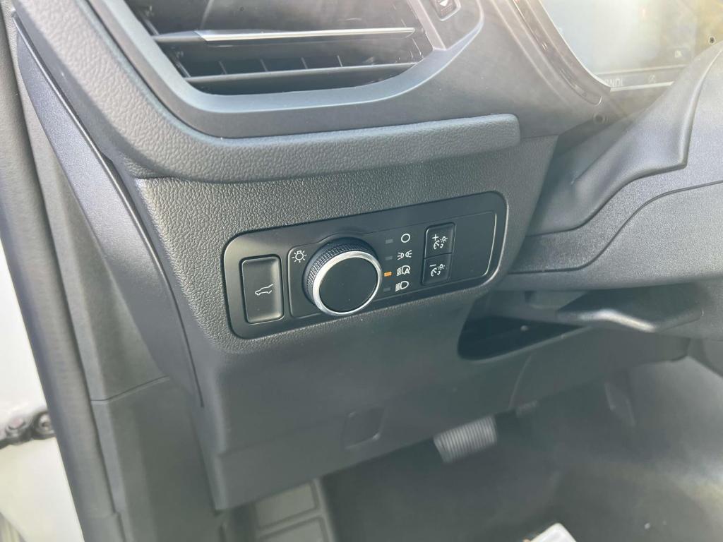 new 2025 Ford Escape car, priced at $29,120