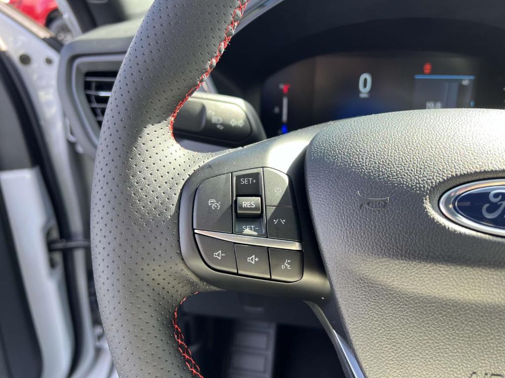 new 2025 Ford Escape car, priced at $29,120