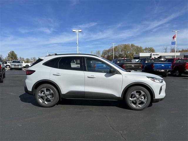 new 2025 Ford Escape car, priced at $32,970