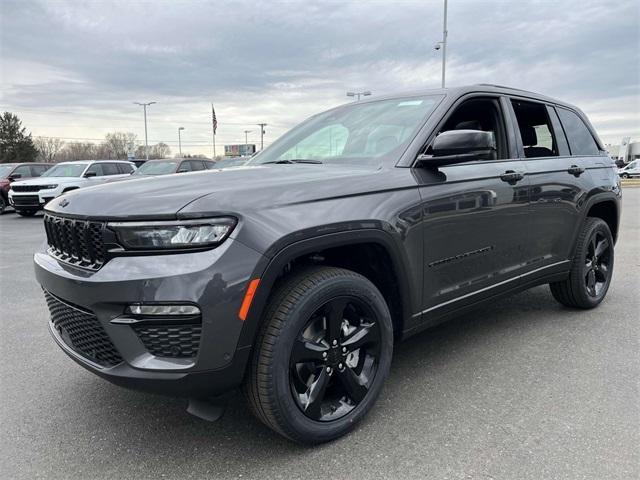 new 2025 Jeep Grand Cherokee car, priced at $53,455