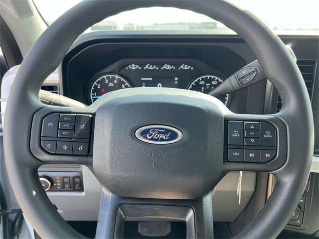 new 2025 Ford F-250 car, priced at $63,160