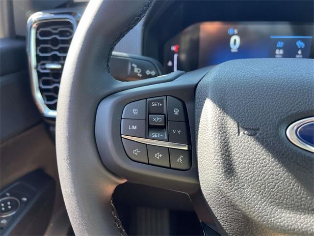 new 2025 Ford Ranger car, priced at $40,180