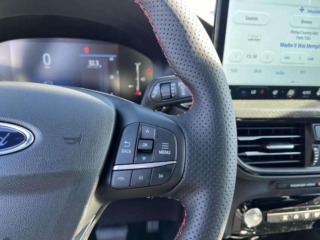 new 2025 Ford Escape car, priced at $30,545