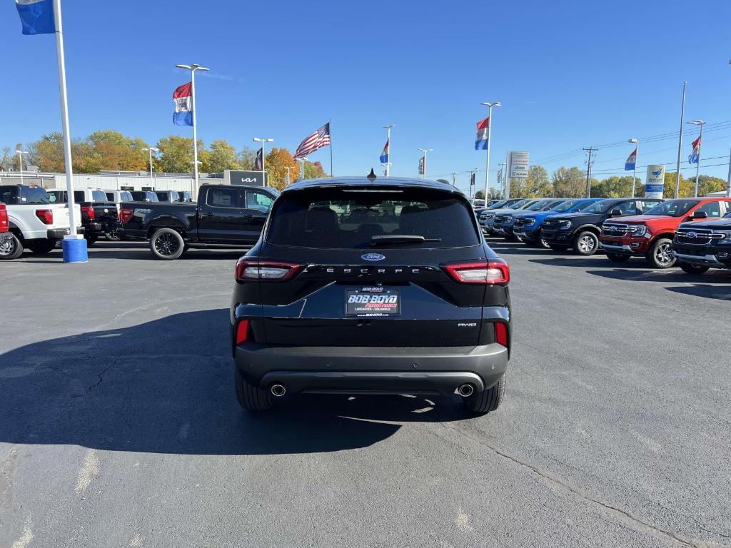 new 2025 Ford Escape car, priced at $30,545