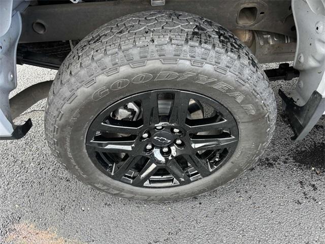 used 2024 Chevrolet Silverado 1500 car, priced at $39,894