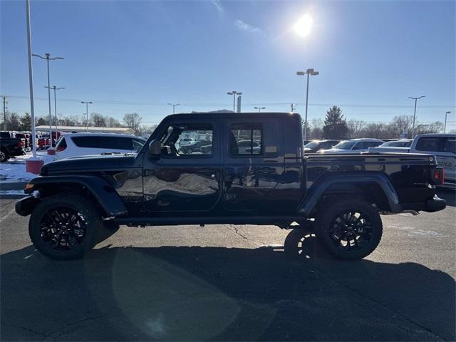 new 2025 Jeep Gladiator car, priced at $43,245