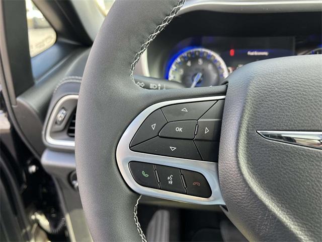new 2025 Chrysler Pacifica car, priced at $45,210