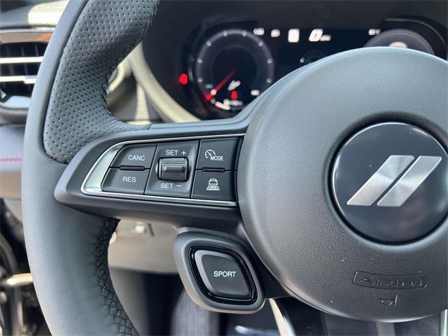 new 2025 Dodge Hornet car