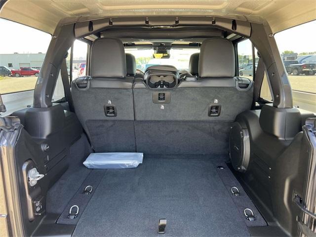 new 2025 Jeep Wrangler car, priced at $54,689