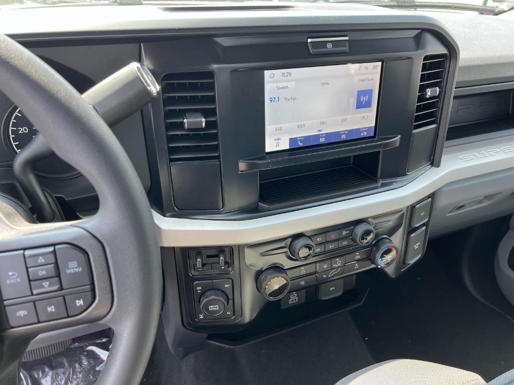 new 2025 Ford F-350 car, priced at $74,590
