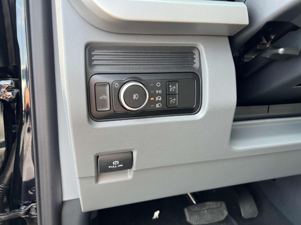 new 2025 Ford F-350 car, priced at $74,590