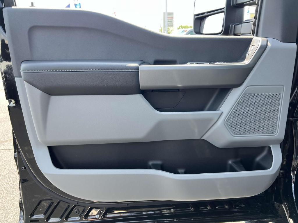 new 2025 Ford F-350 car, priced at $74,590
