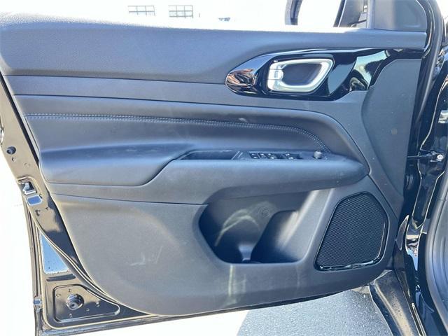new 2025 Jeep Compass car, priced at $29,855