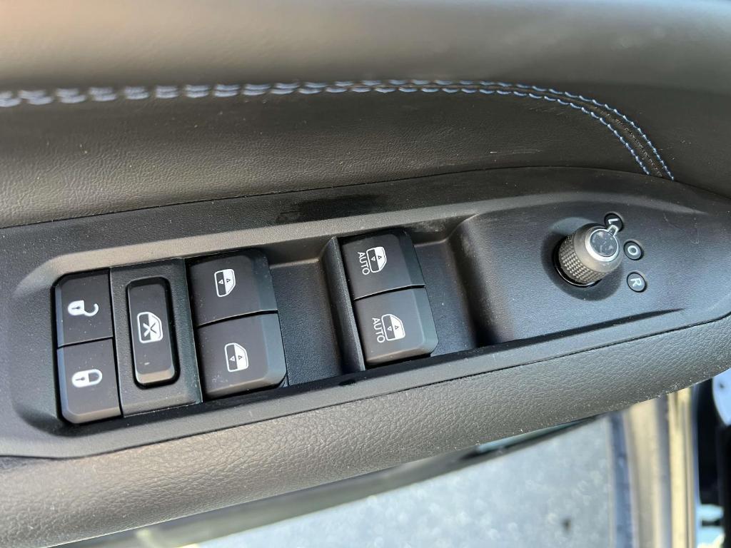 new 2025 Jeep Compass car, priced at $30,587