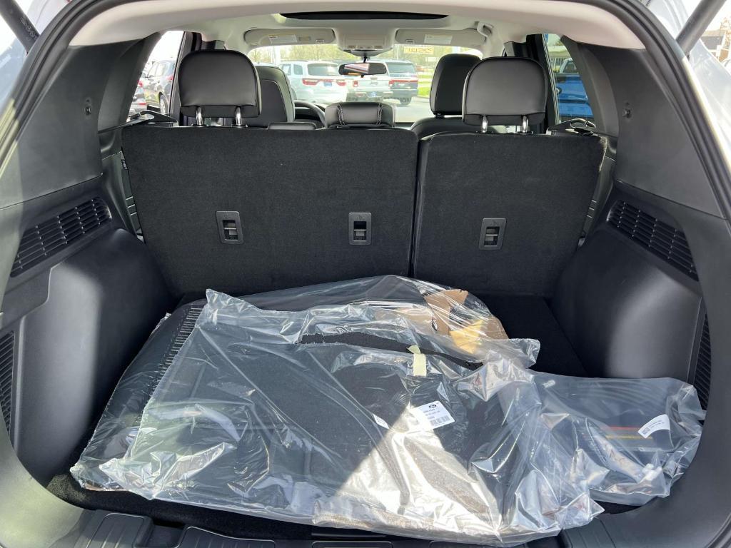 new 2025 Ford Escape car, priced at $35,192