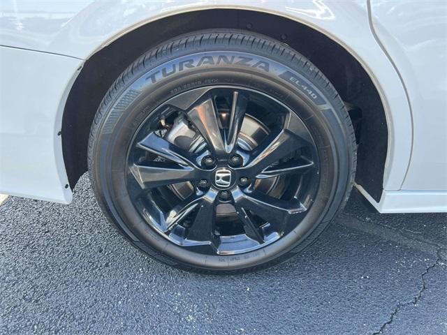 used 2023 Honda Odyssey car, priced at $35,000