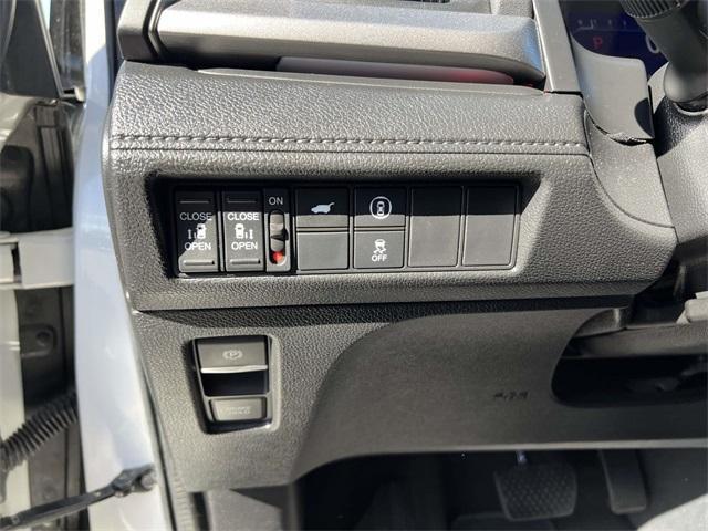 used 2023 Honda Odyssey car, priced at $35,000