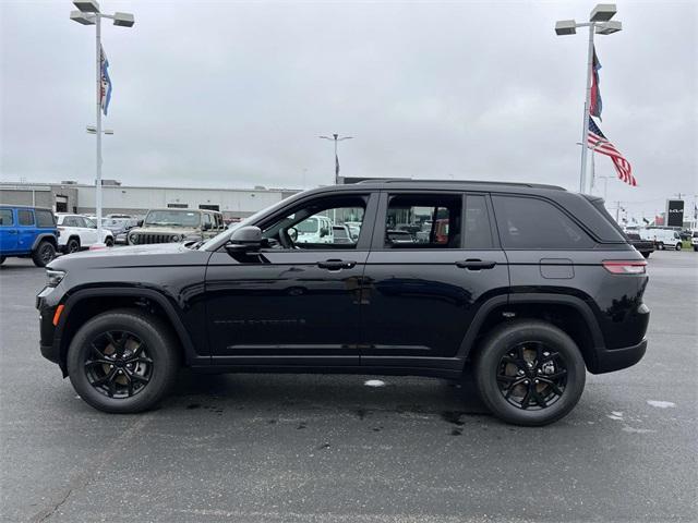 new 2025 Jeep Grand Cherokee car, priced at $42,730