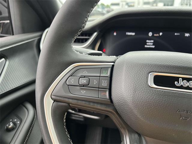 new 2025 Jeep Grand Cherokee car, priced at $42,730