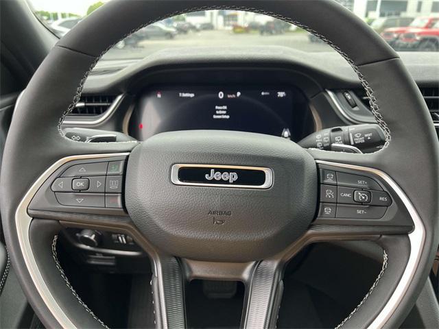 new 2025 Jeep Grand Cherokee car, priced at $42,730