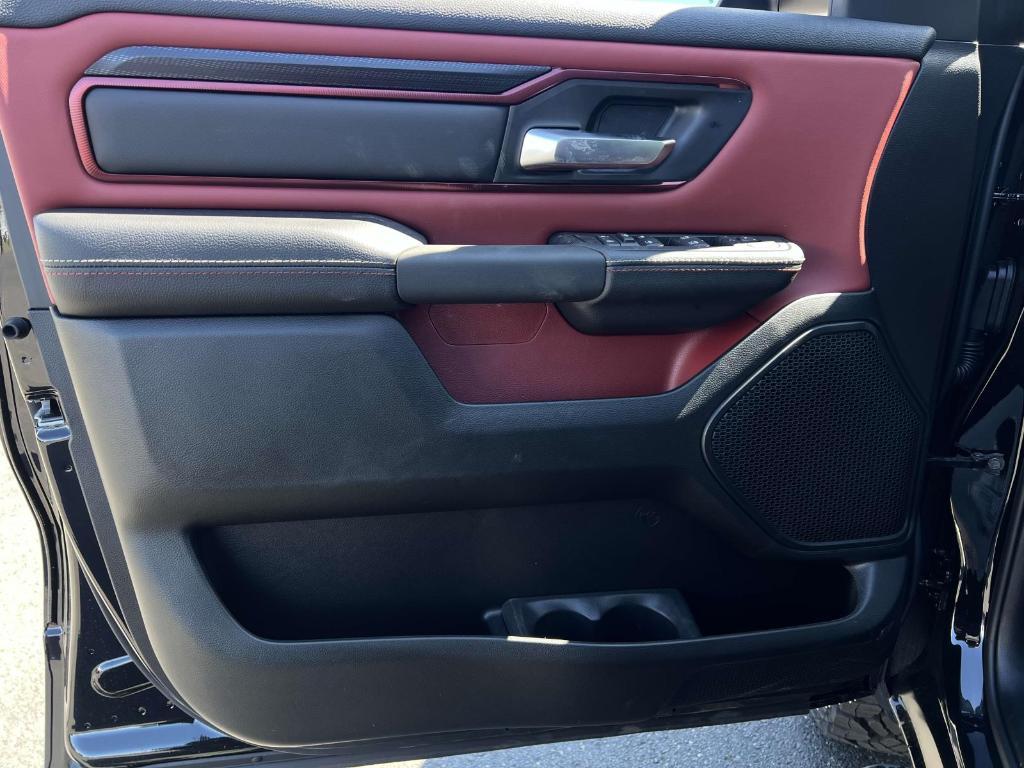 new 2025 Ram 1500 car, priced at $59,382